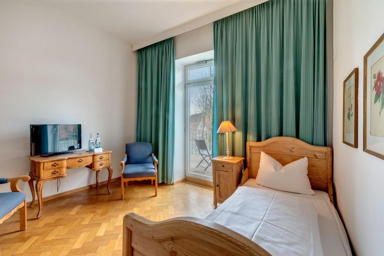 Hotel Kolbergarten Bad Tölz Exteriör bild
